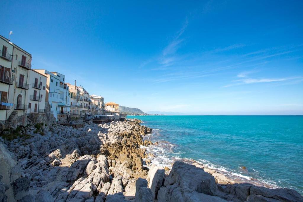 شقة La Piazzetta تْشيفالو المظهر الخارجي الصورة